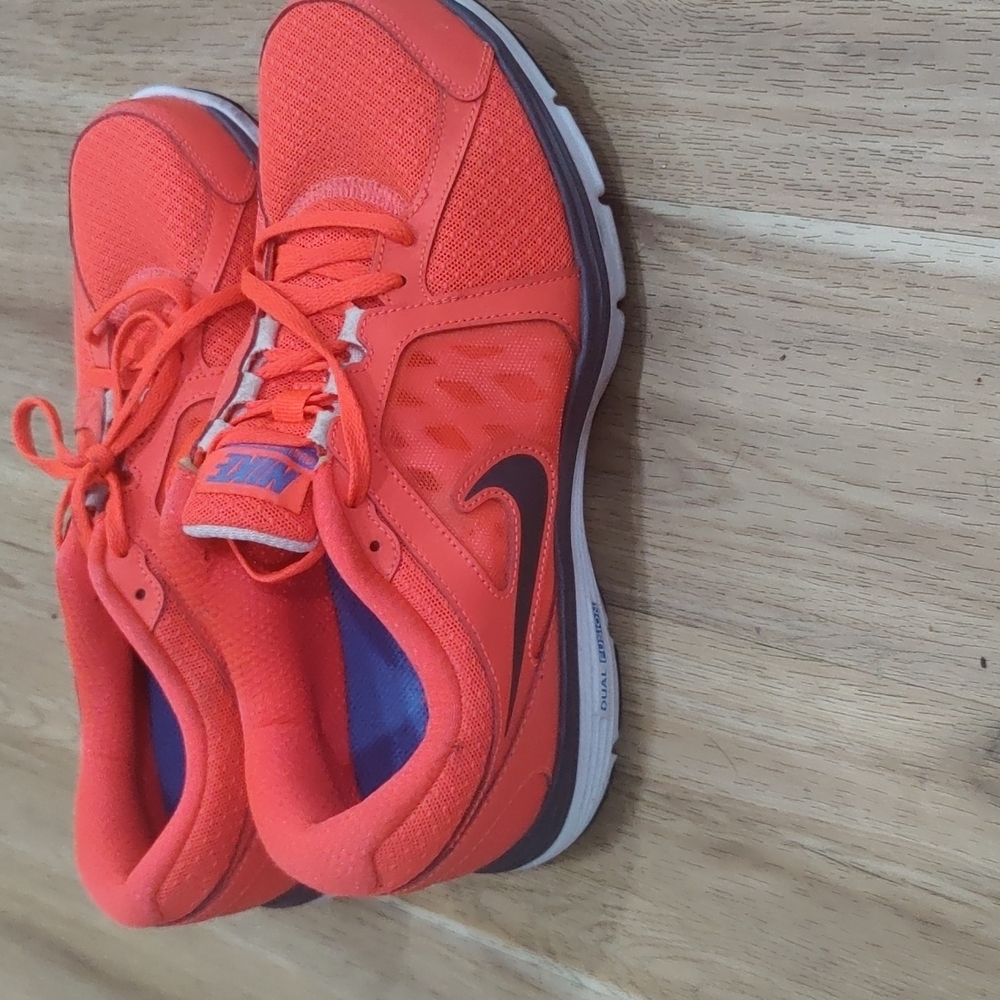 Nike shoes